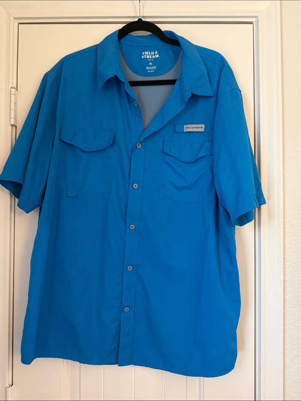 Field & Stream Short-Sleeve Button-Down Shirt in Bright Blue